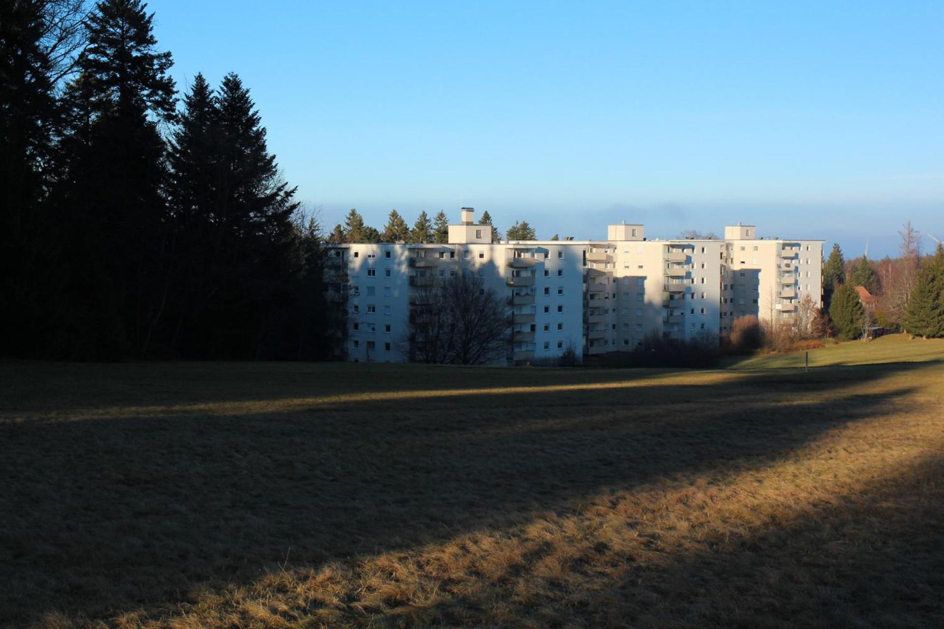 Brenntenwald دوببل المظهر الخارجي الصورة